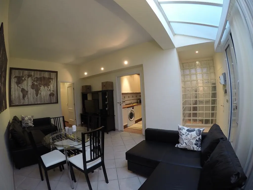 Michelangelo Boutique Apartment Naples 0*,  Italie